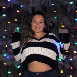 Meet your Posher, Synthia